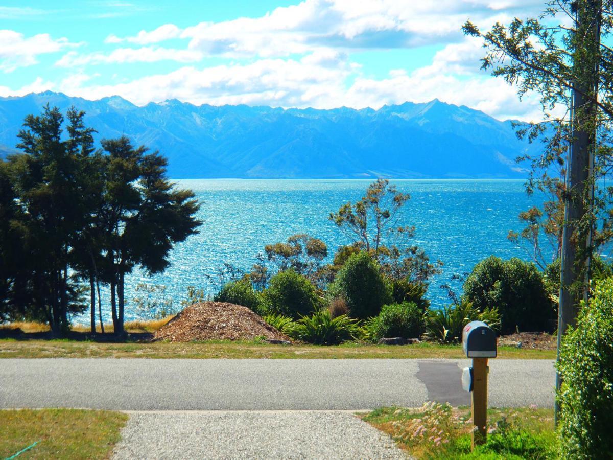 Lakefront Fantail Cottage Lake Hawea, Wanaka Zewnętrze zdjęcie