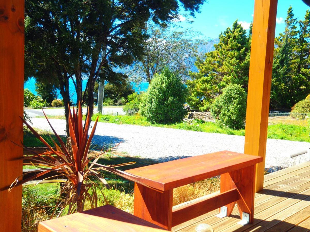 Lakefront Fantail Cottage Lake Hawea, Wanaka Zewnętrze zdjęcie