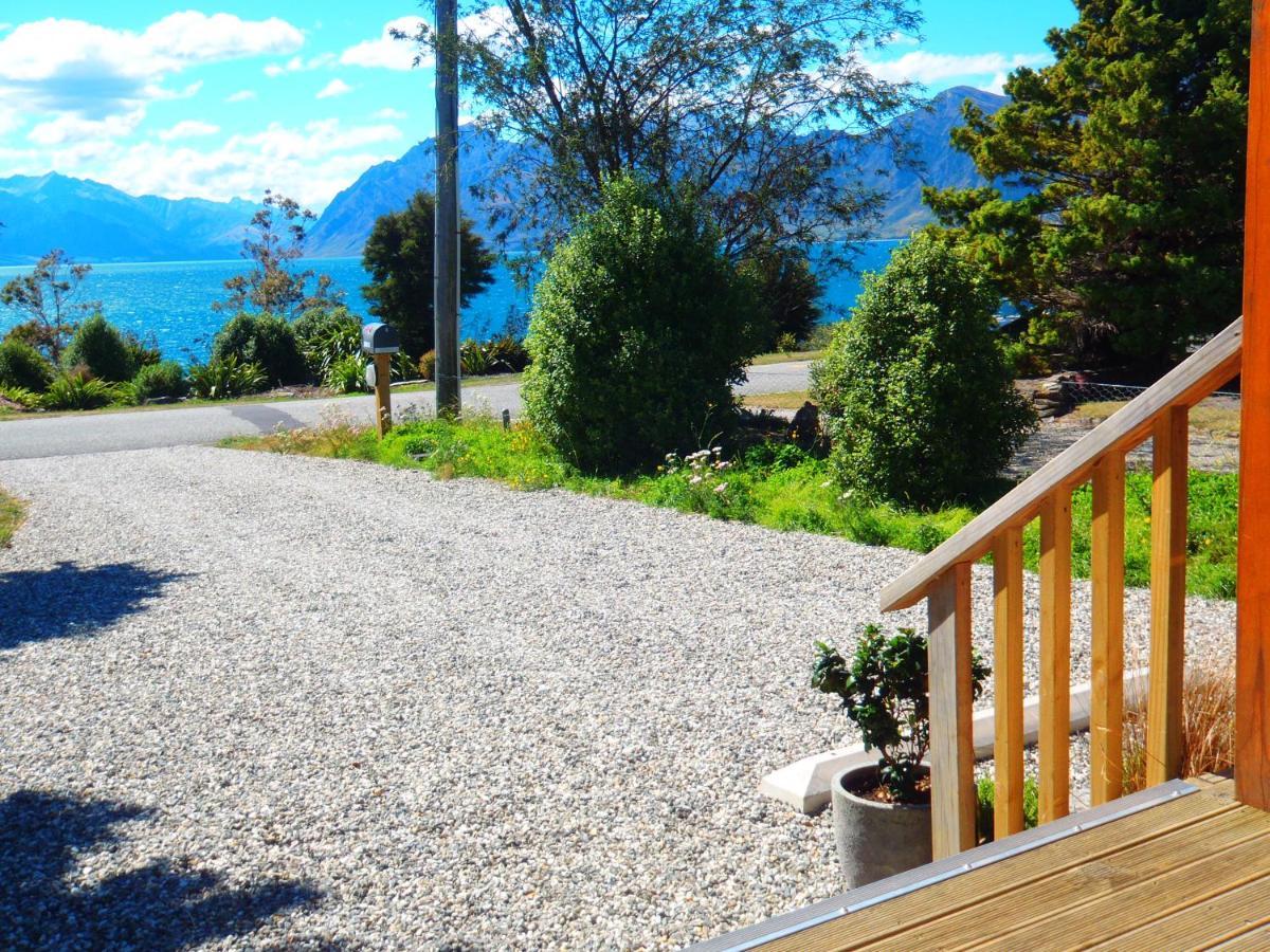 Lakefront Fantail Cottage Lake Hawea, Wanaka Zewnętrze zdjęcie